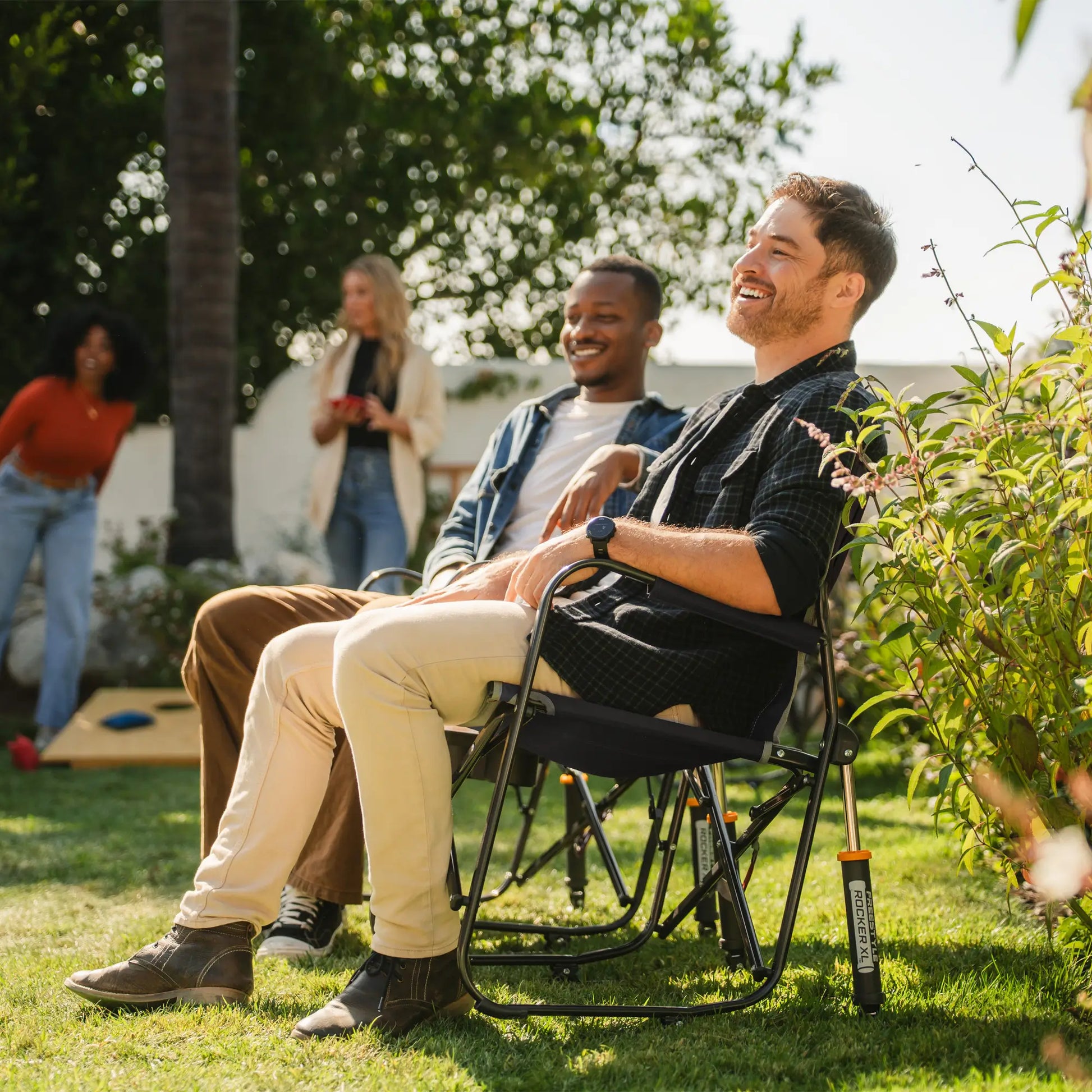 Freestyle Rocker XL™ with Side Table